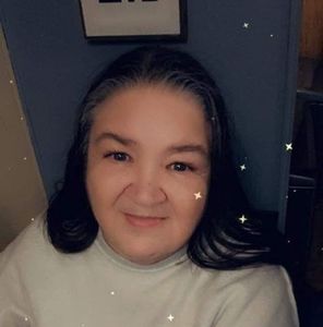 Meet your Posher, Lorraine